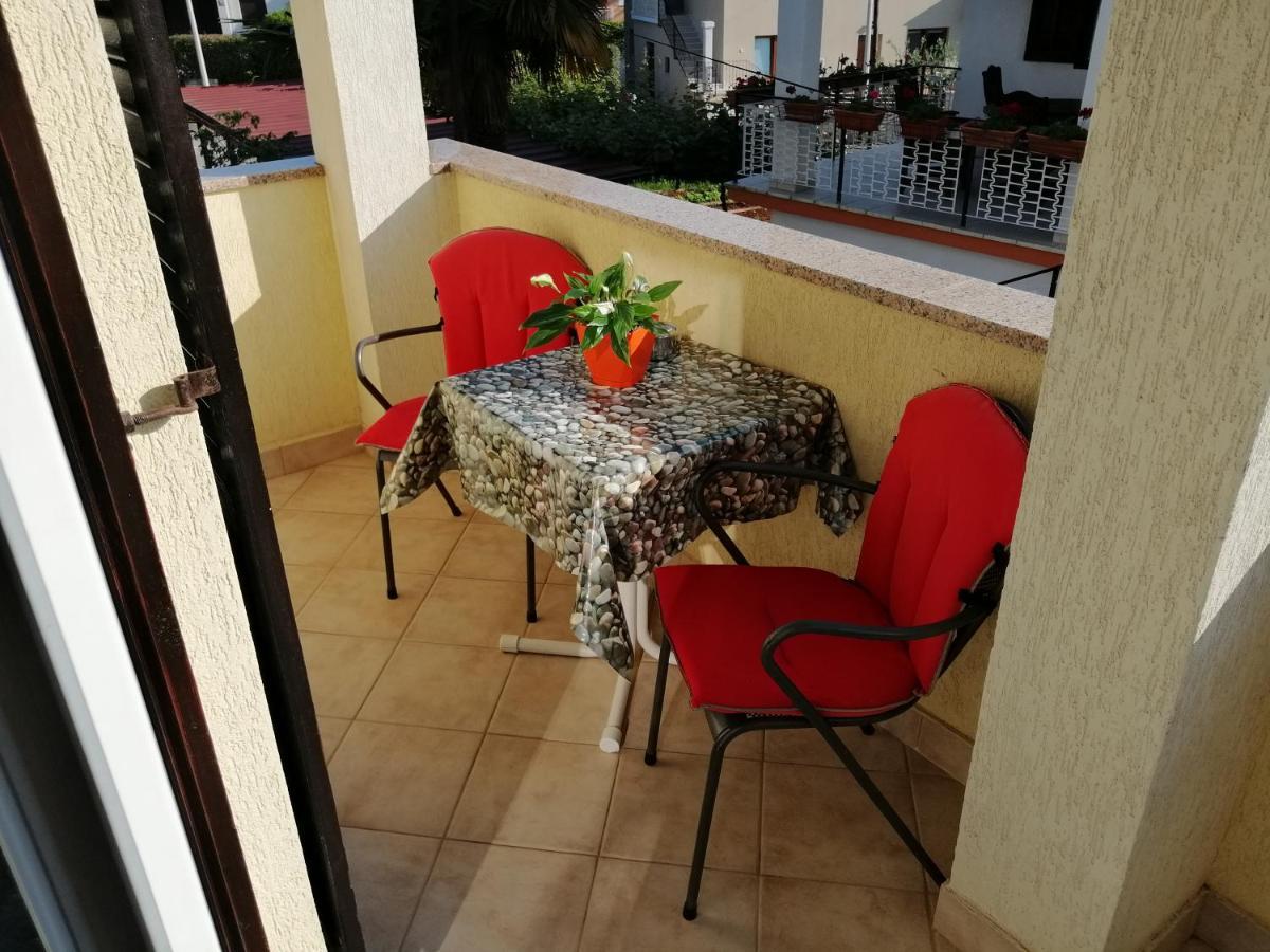 Darko Apartment *