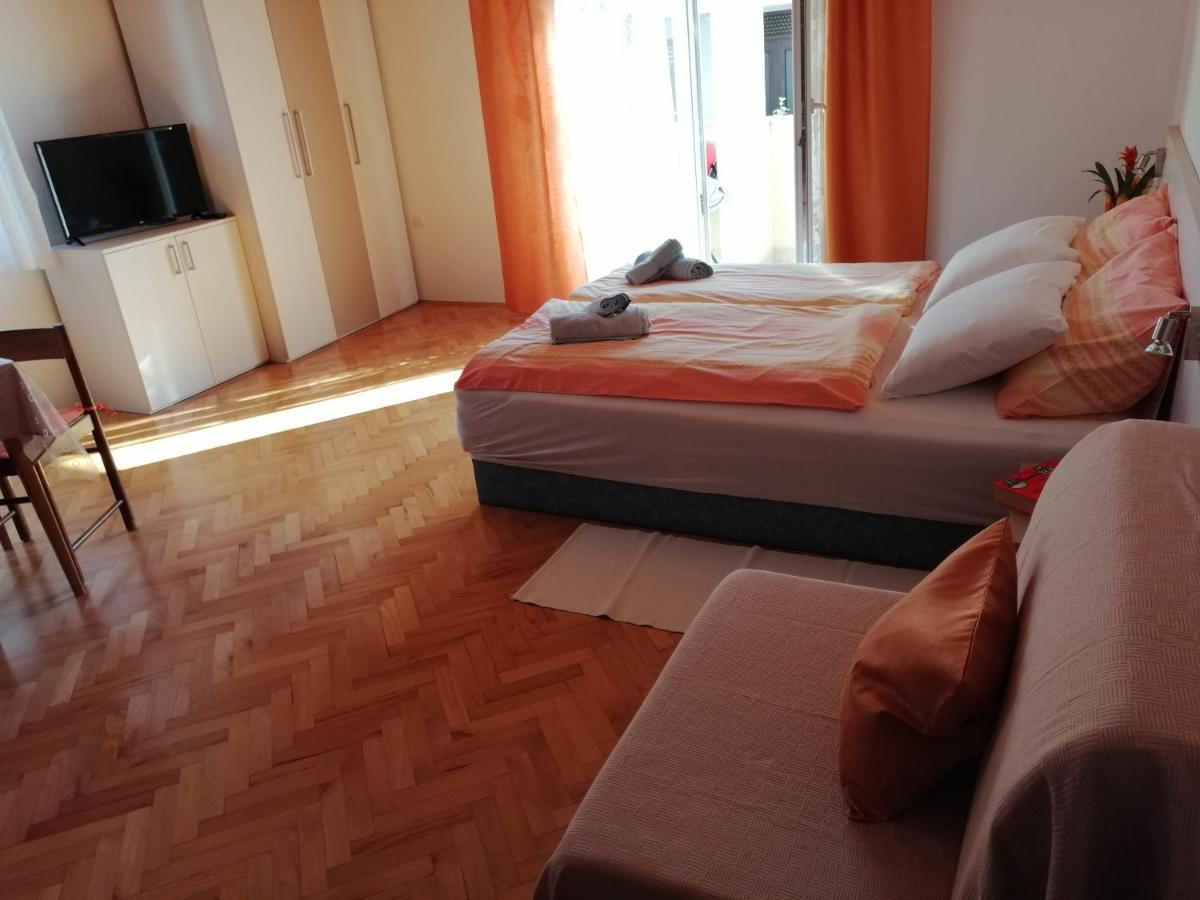 Apartment Darko *
